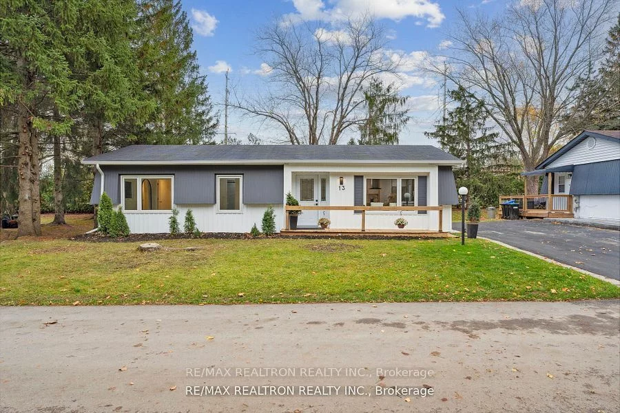 13 Cherrywood Lane, Innisfil