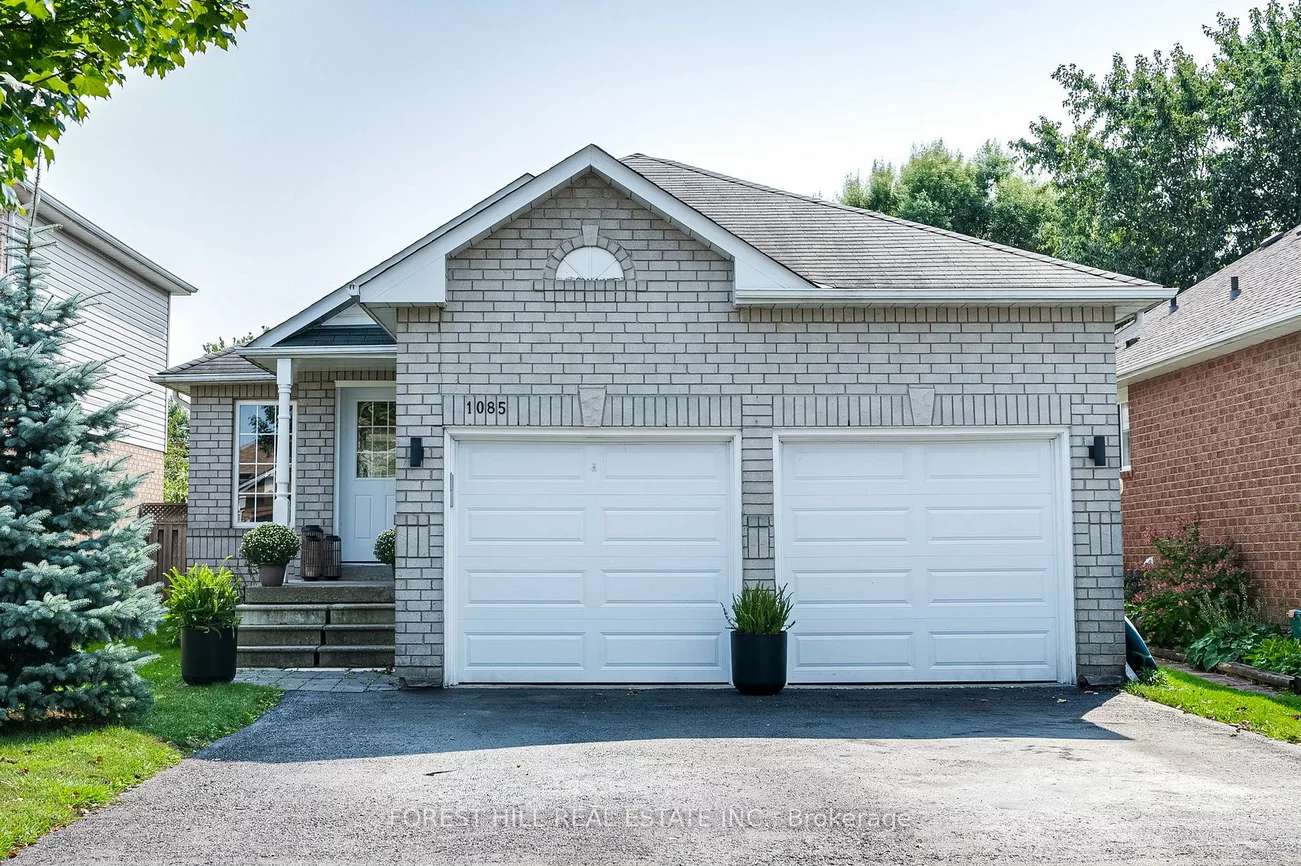 1085 Kensington St, Innisfil