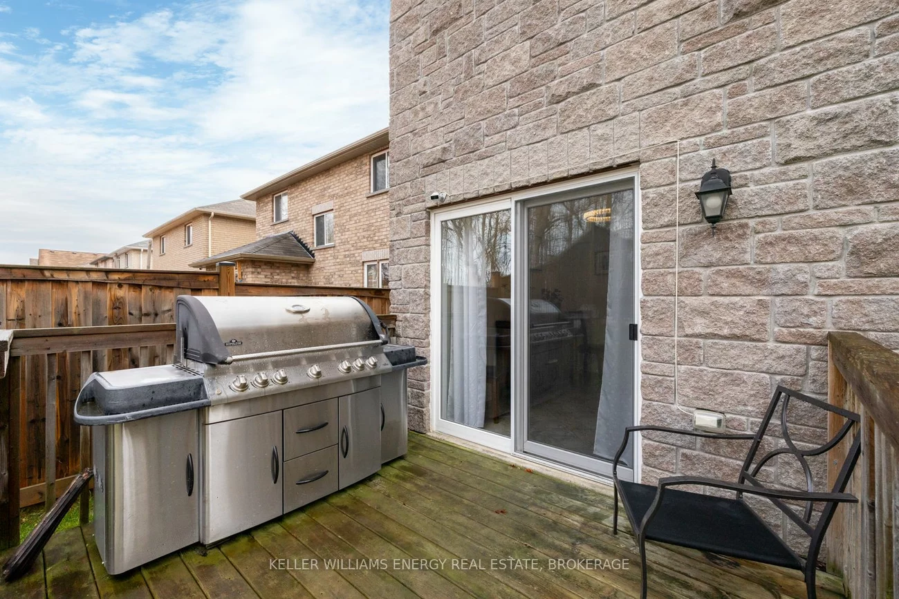 1254 Leslie Dr, Innisfil