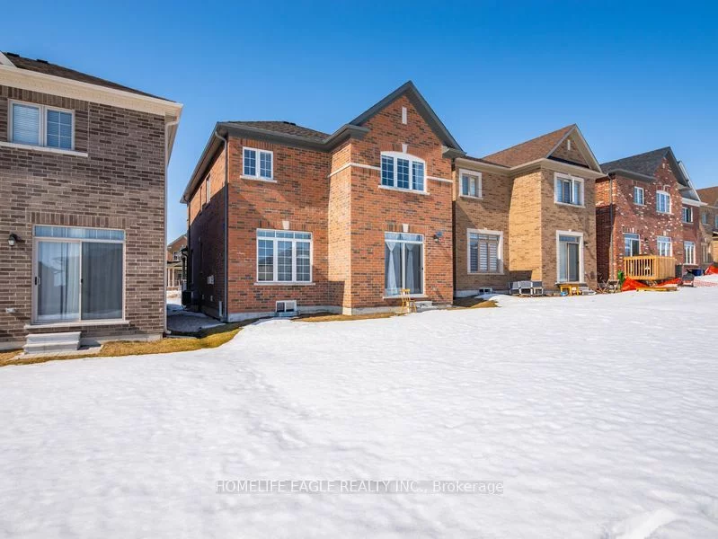 2183 Lozenby St, Innisfil