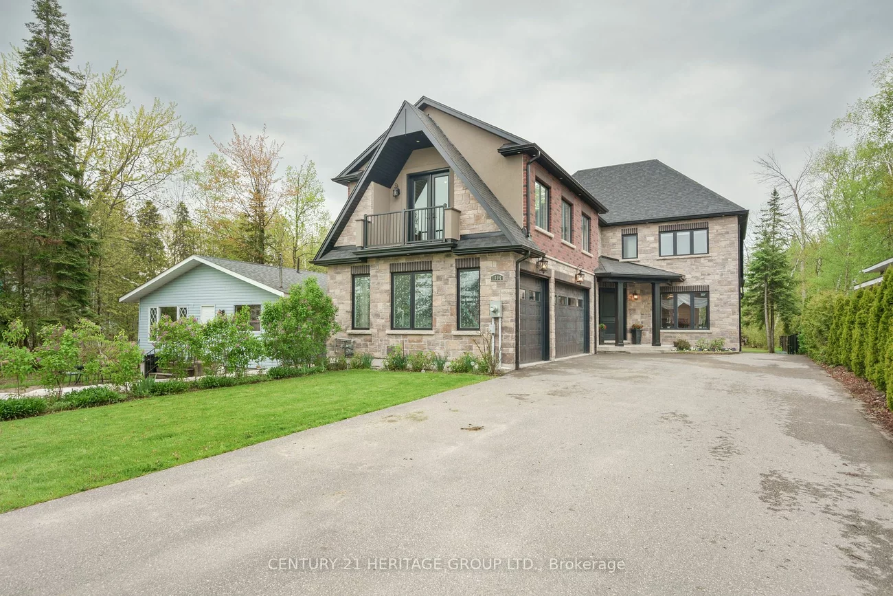 1894 Simcoe Blvd, Innisfil