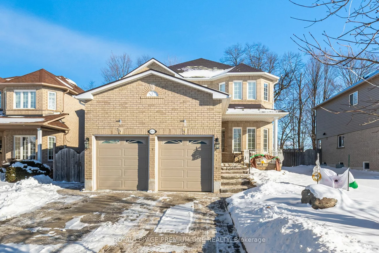 2039 Thompson St, Innisfil