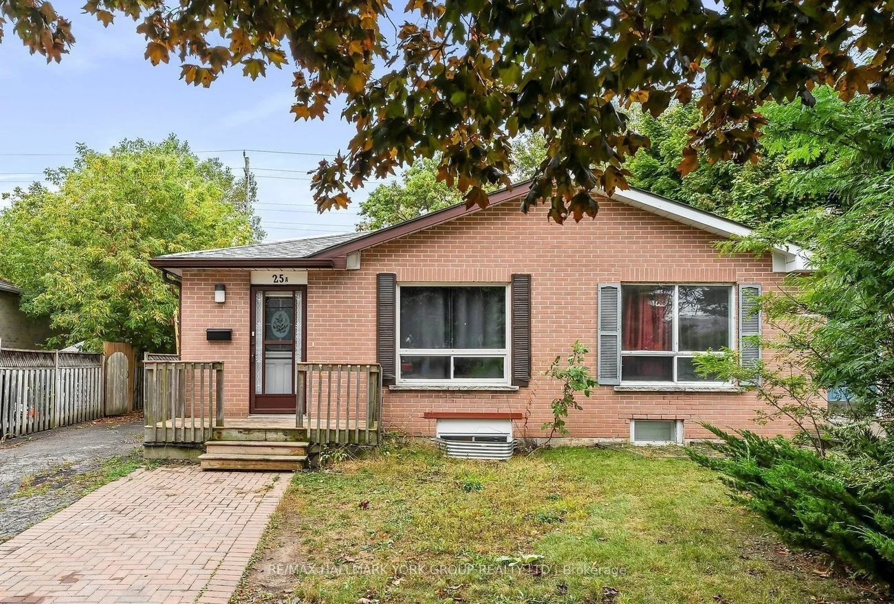 25A College Cres, Barrie