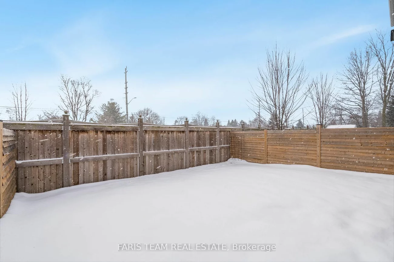 23 Bedford Estates Cres, Barrie