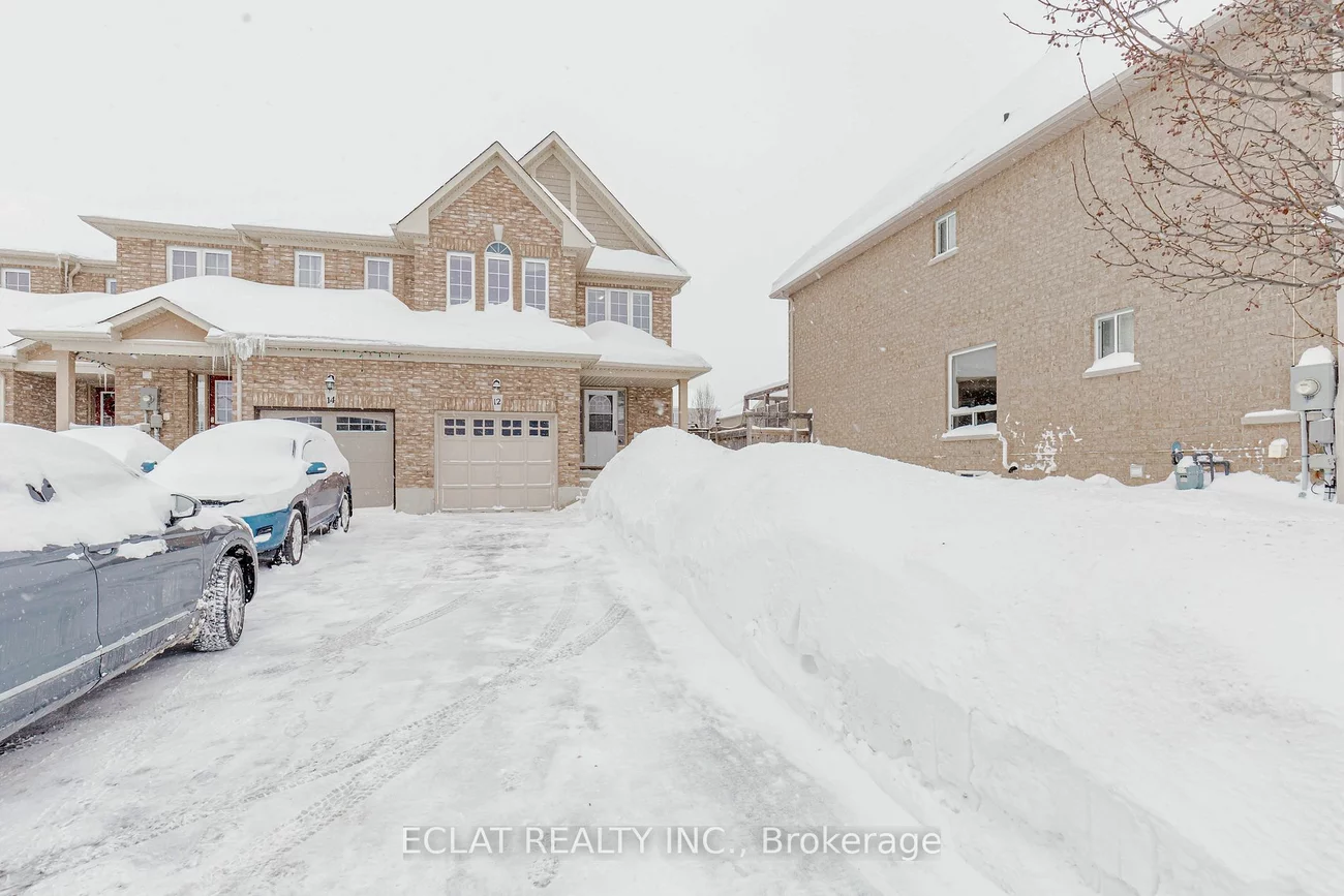 12 Lancaster Crt, Barrie