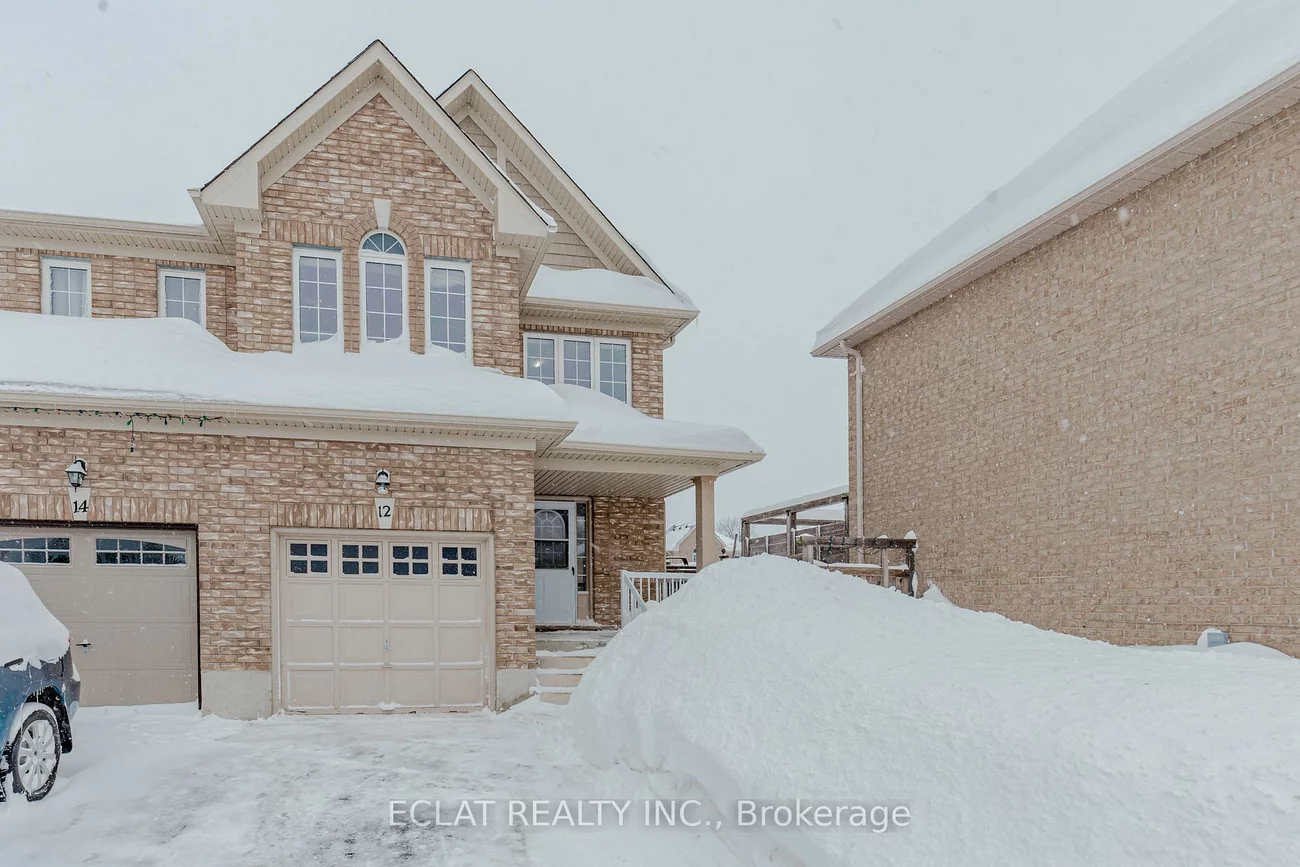 12 Lancaster Crt, Barrie