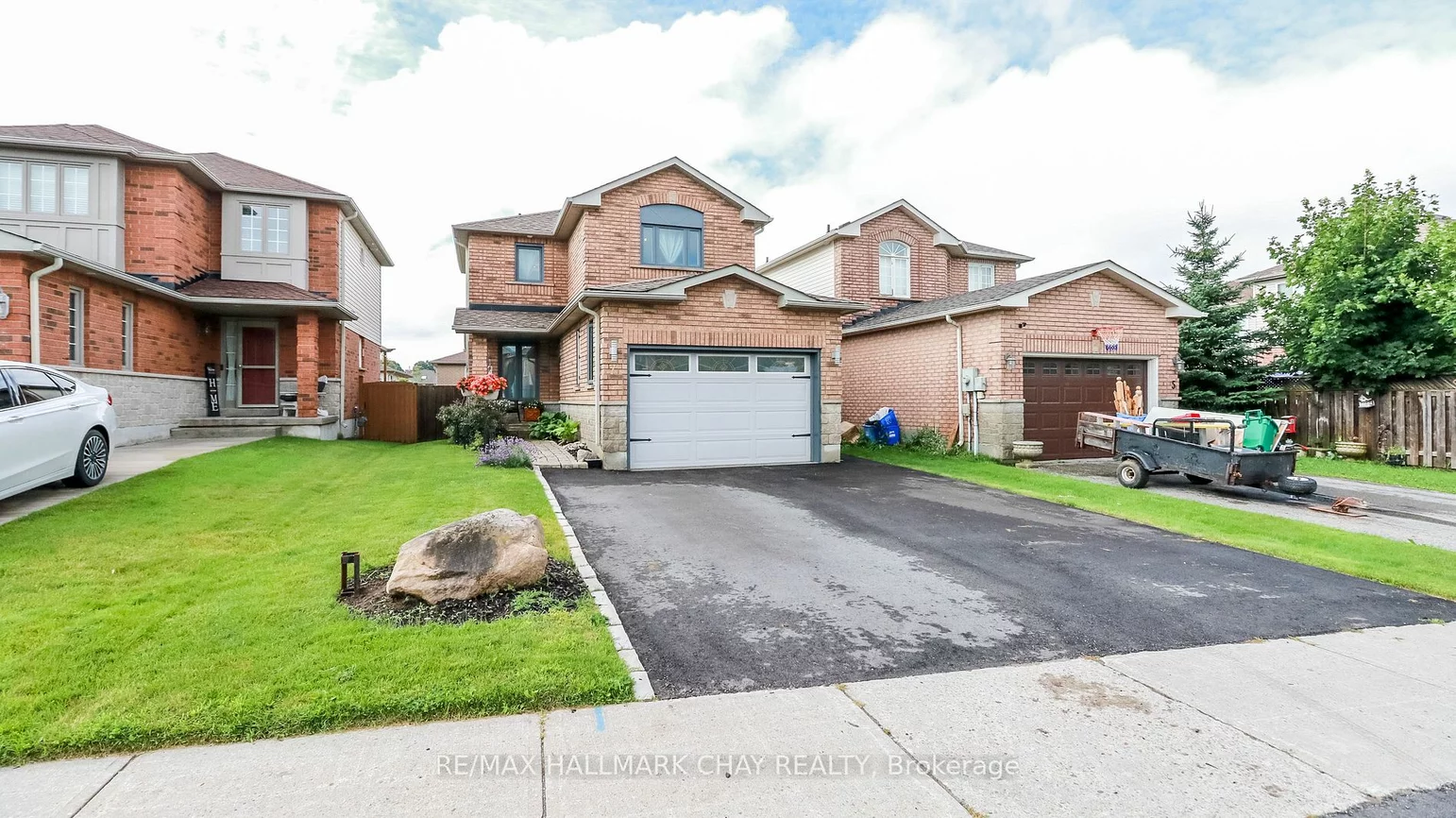 7 Hemlock Crt, Barrie