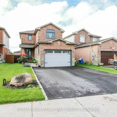 residential, sale, Detached, 7 Hemlock Crt, Holly, Barrie 
 7 Hemlock Crt, Holly, Barrie