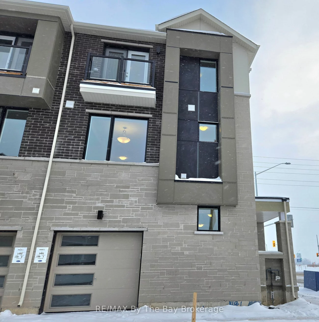 2 Pearen Lane, Barrie