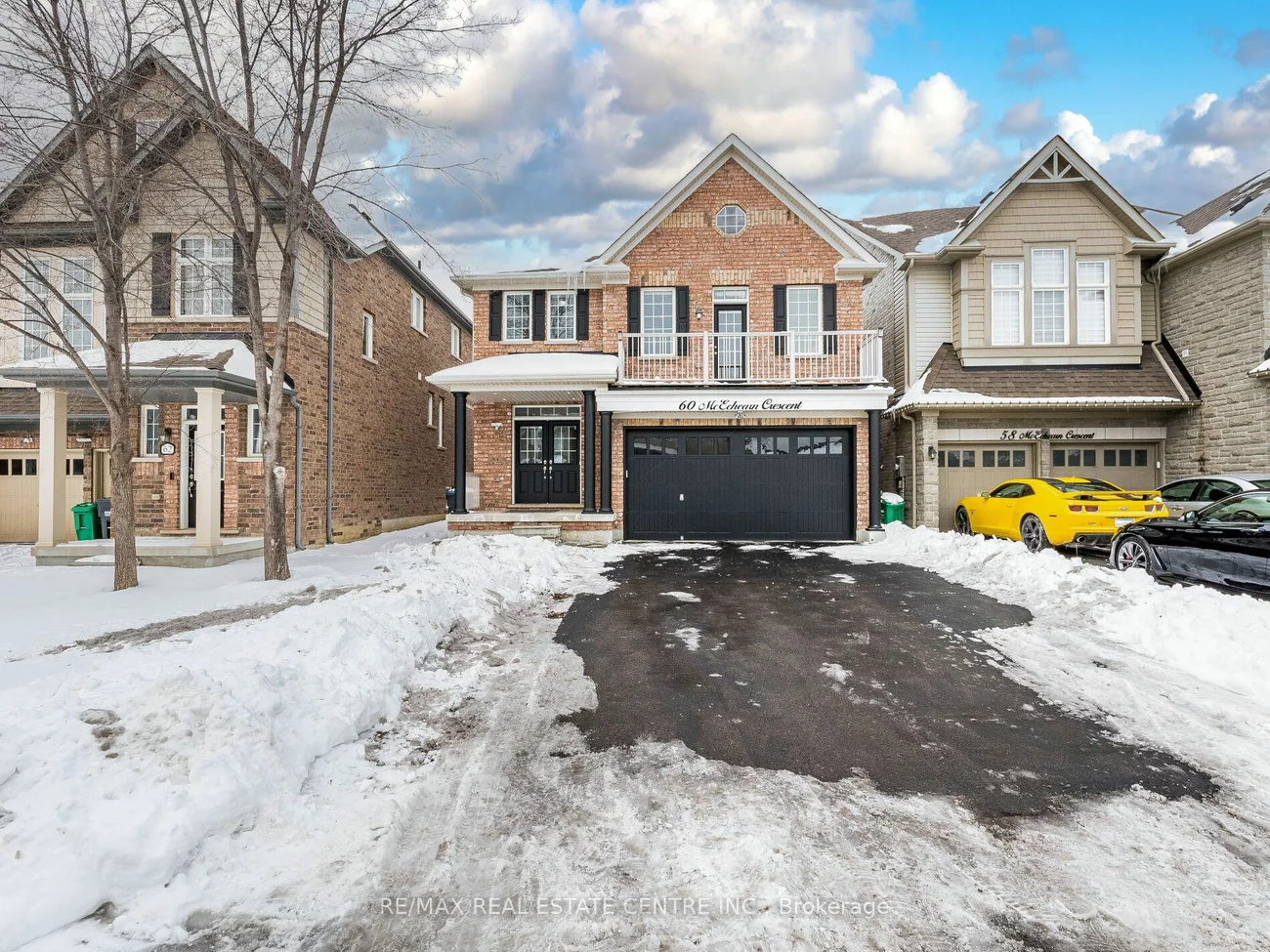 60 Mcechearn Cres, Caledon