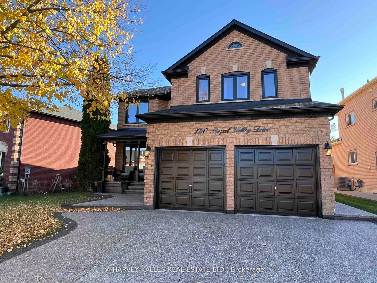 120 Royal Valley Dr, Caledon