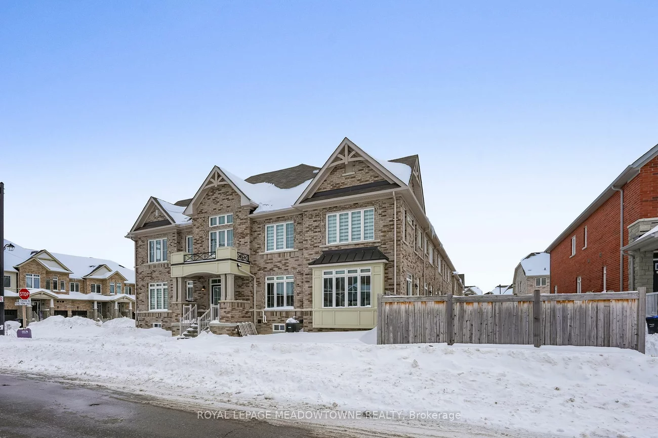 68 Tundra Rd, Caledon