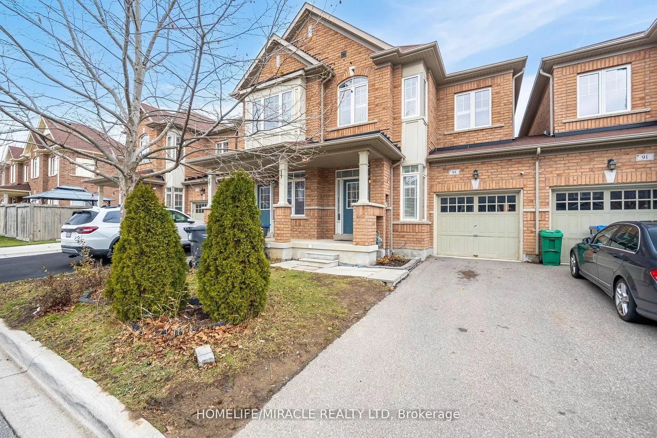 93 Kempenfelt Tr, Brampton