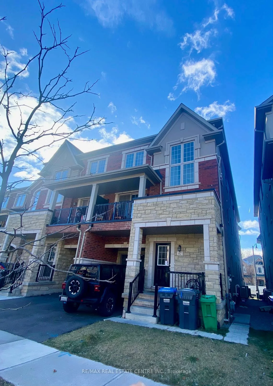 62 Hashmi Pl, Brampton