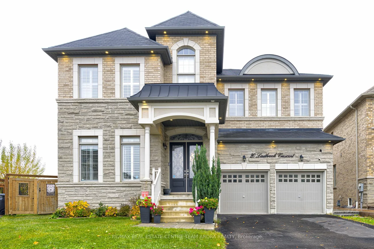 20 Ladbrook Cres, Brampton