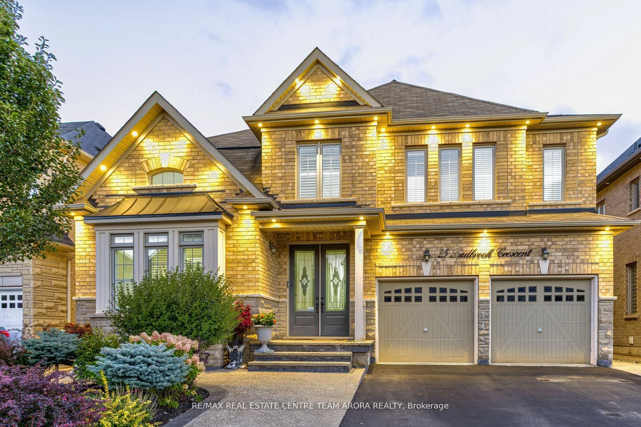 25 Ladbrook Cres, Brampton