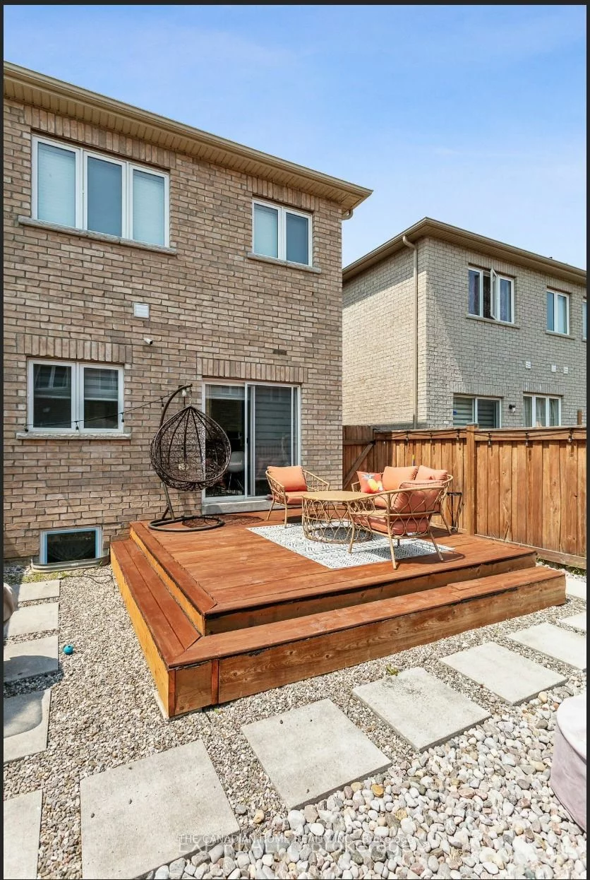 40 Lanark Circ, Brampton