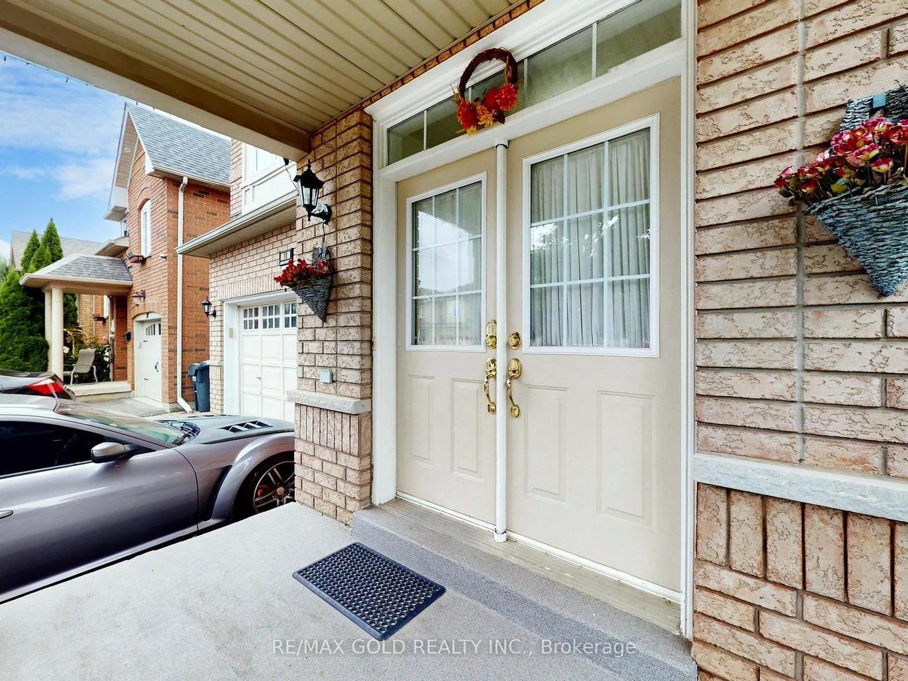 18 Thimbleberry St, Brampton