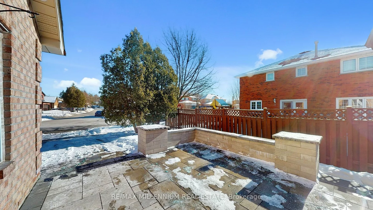 27 Dundalk Cres, Brampton