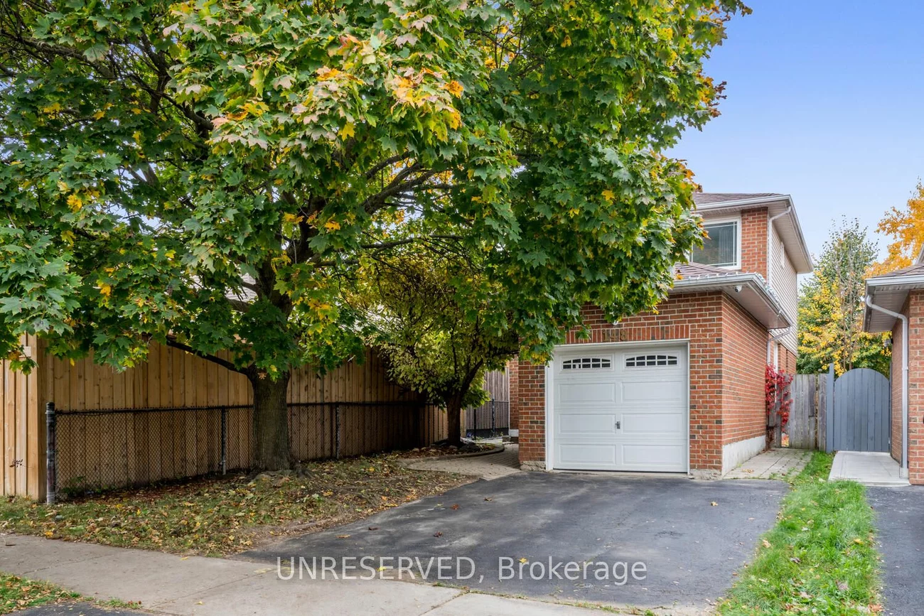 148 Sunforest Dr, Brampton