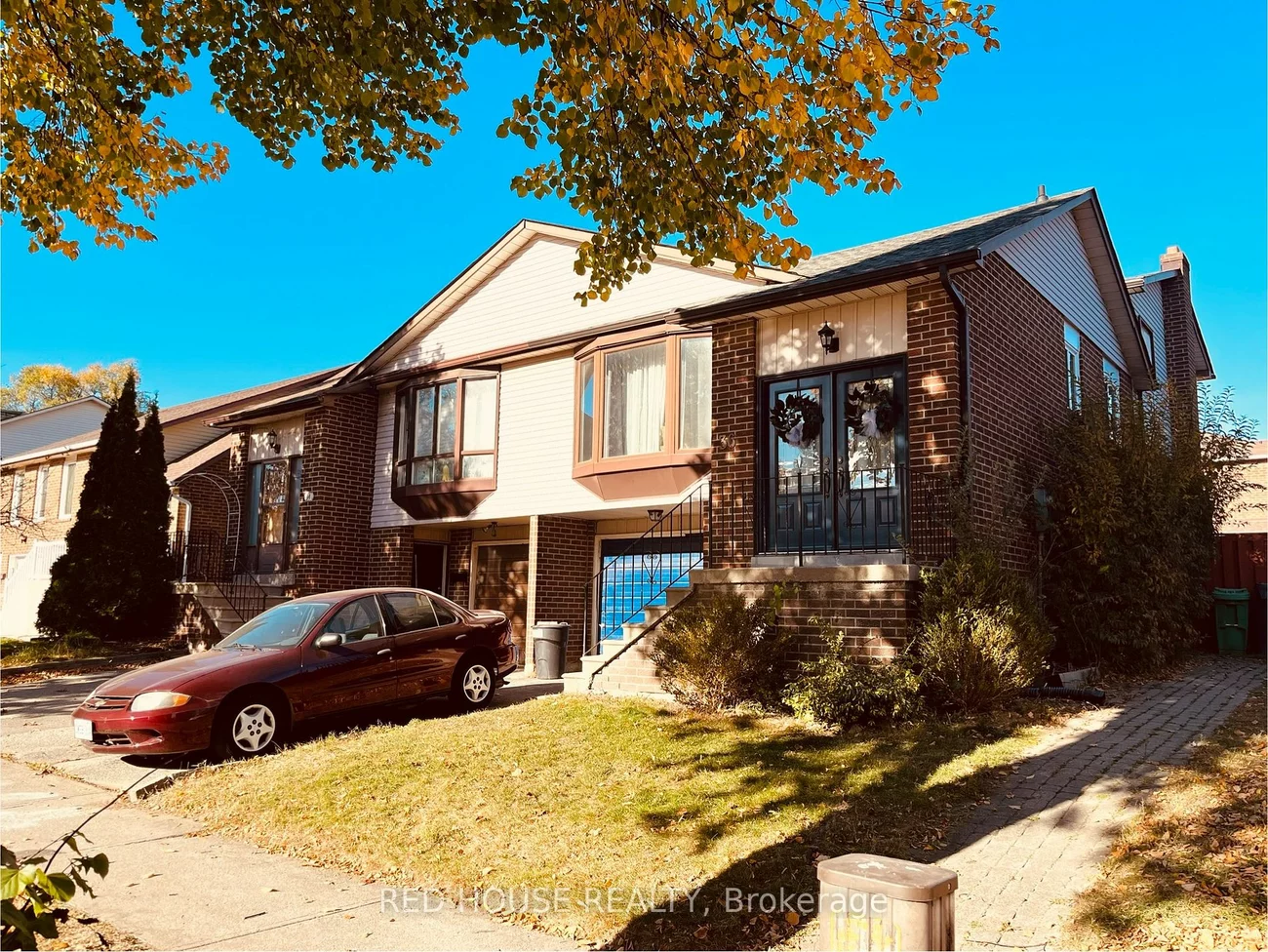 36 Mount Pleasant Dr, Brampton