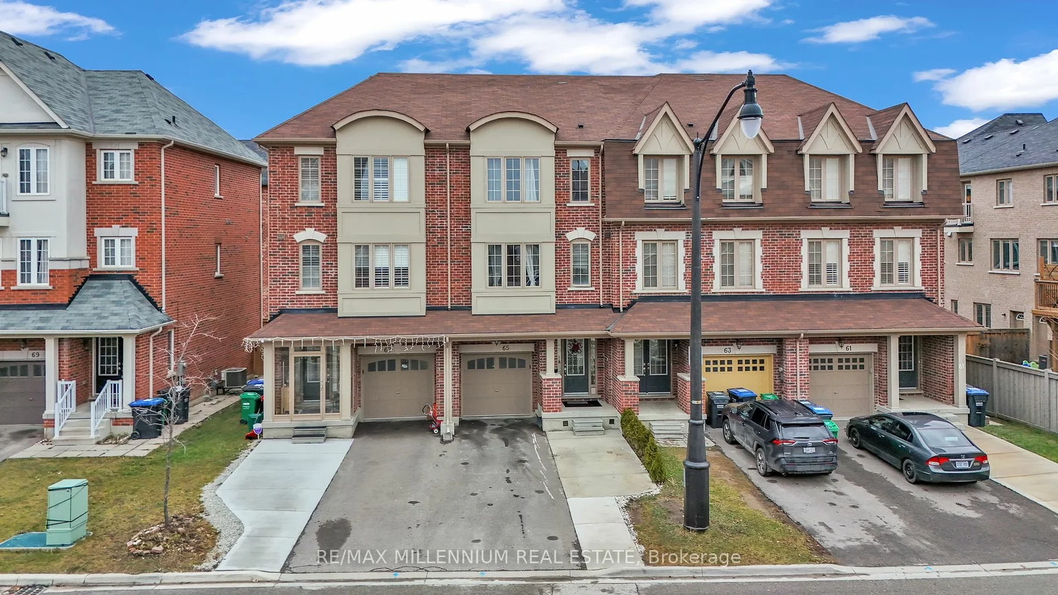 65 New Pines Tr, Brampton