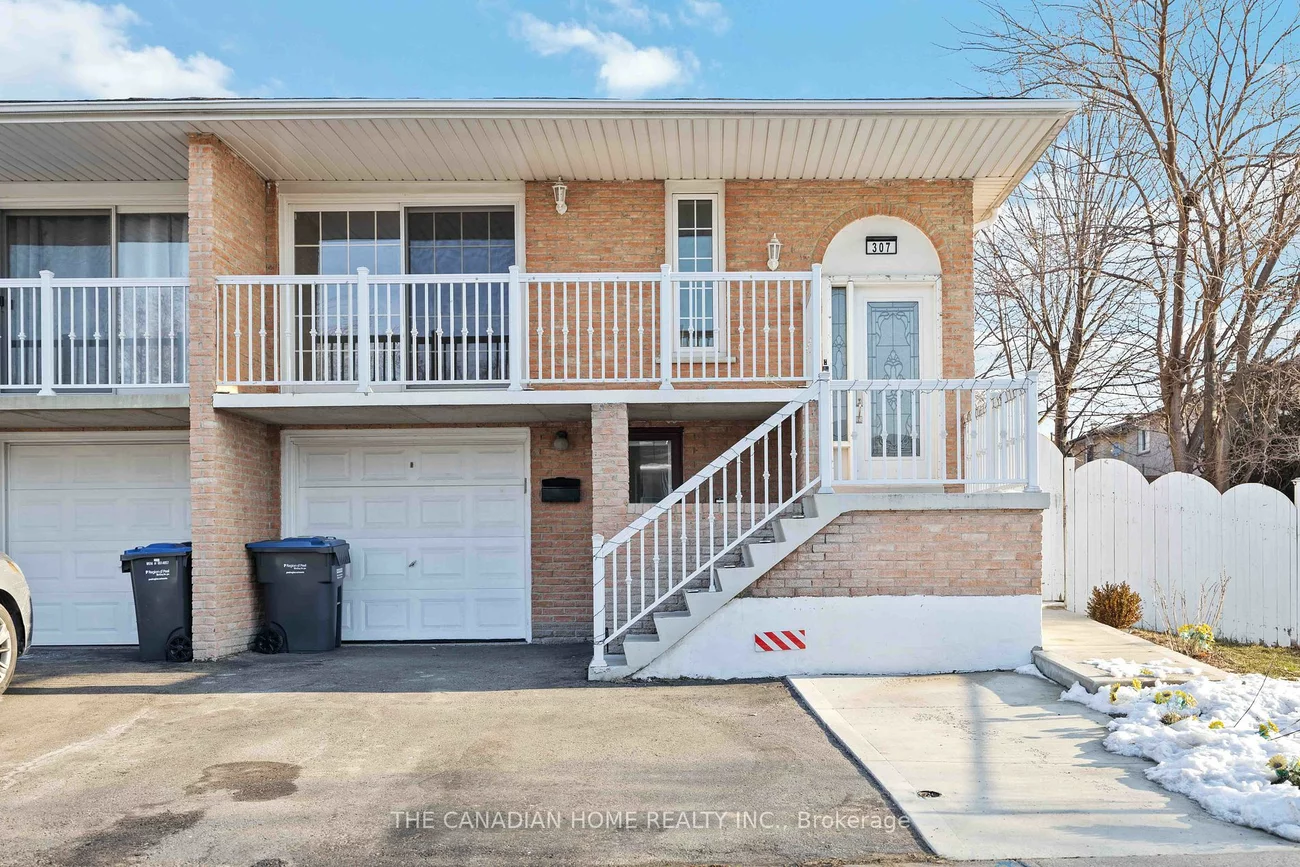 307 Royal Salisbury Way, Brampton