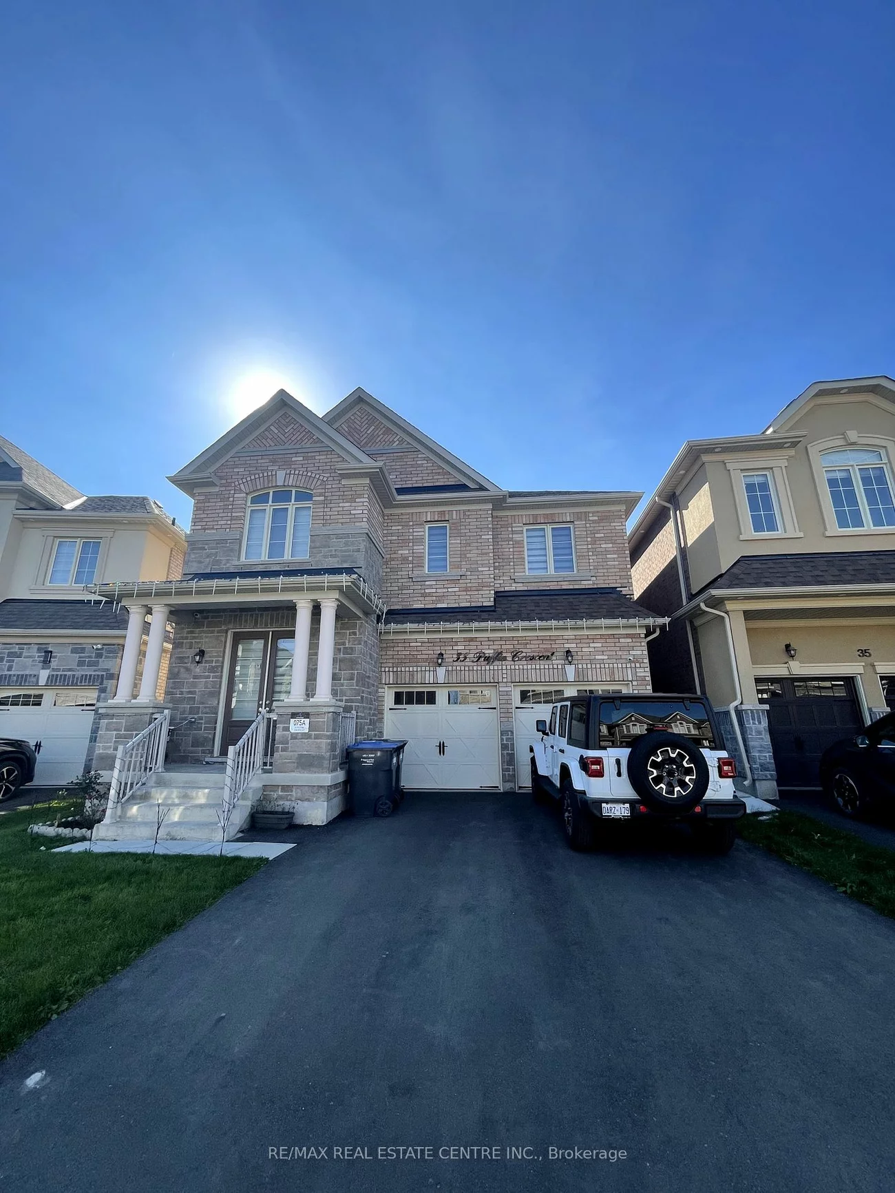 33 Puffin Cres, Brampton