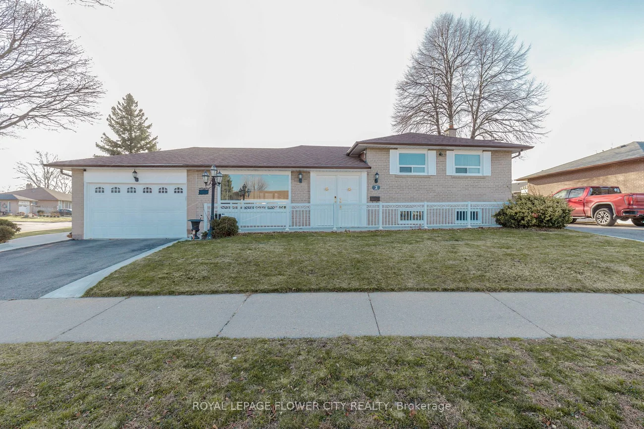 2 Alexandria Cres, Brampton