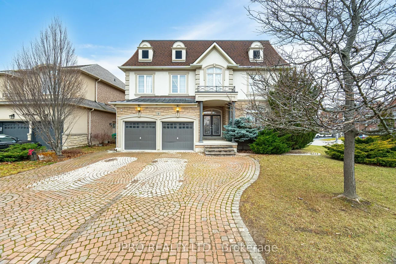 2 Hugo Rd, Brampton