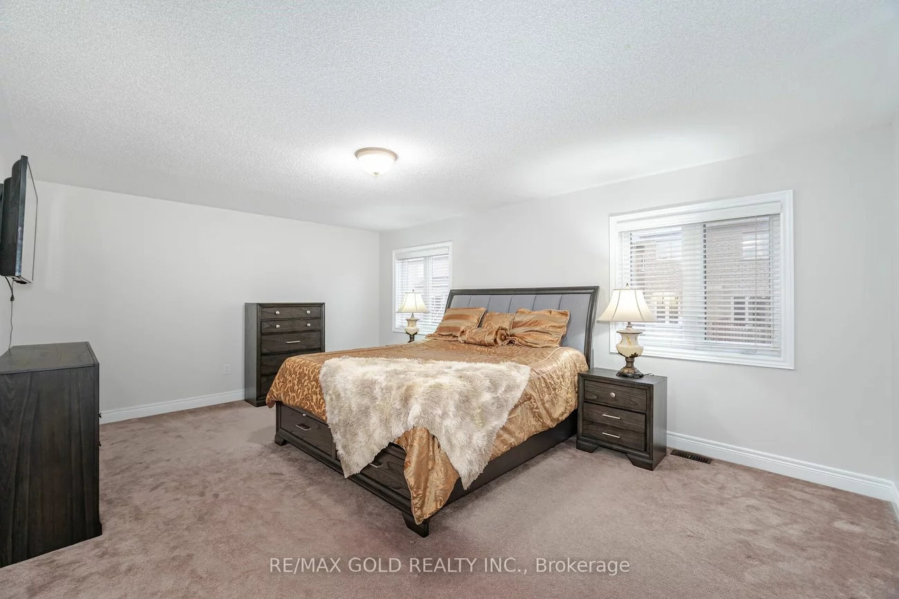 61 Birch Tree Tr, Brampton