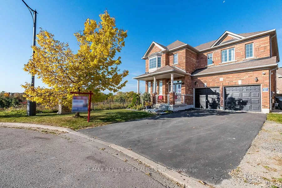 26 CLEARFIELD Dr, Brampton