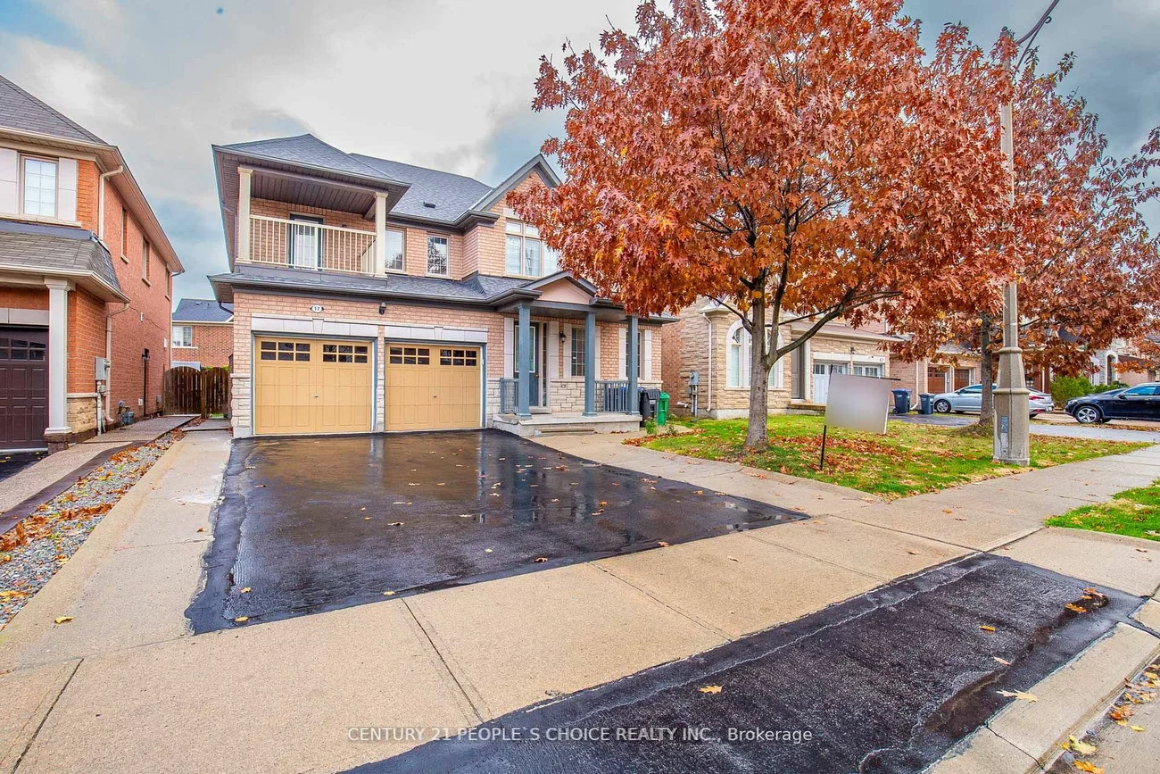 17 Freshmeadow St, Brampton