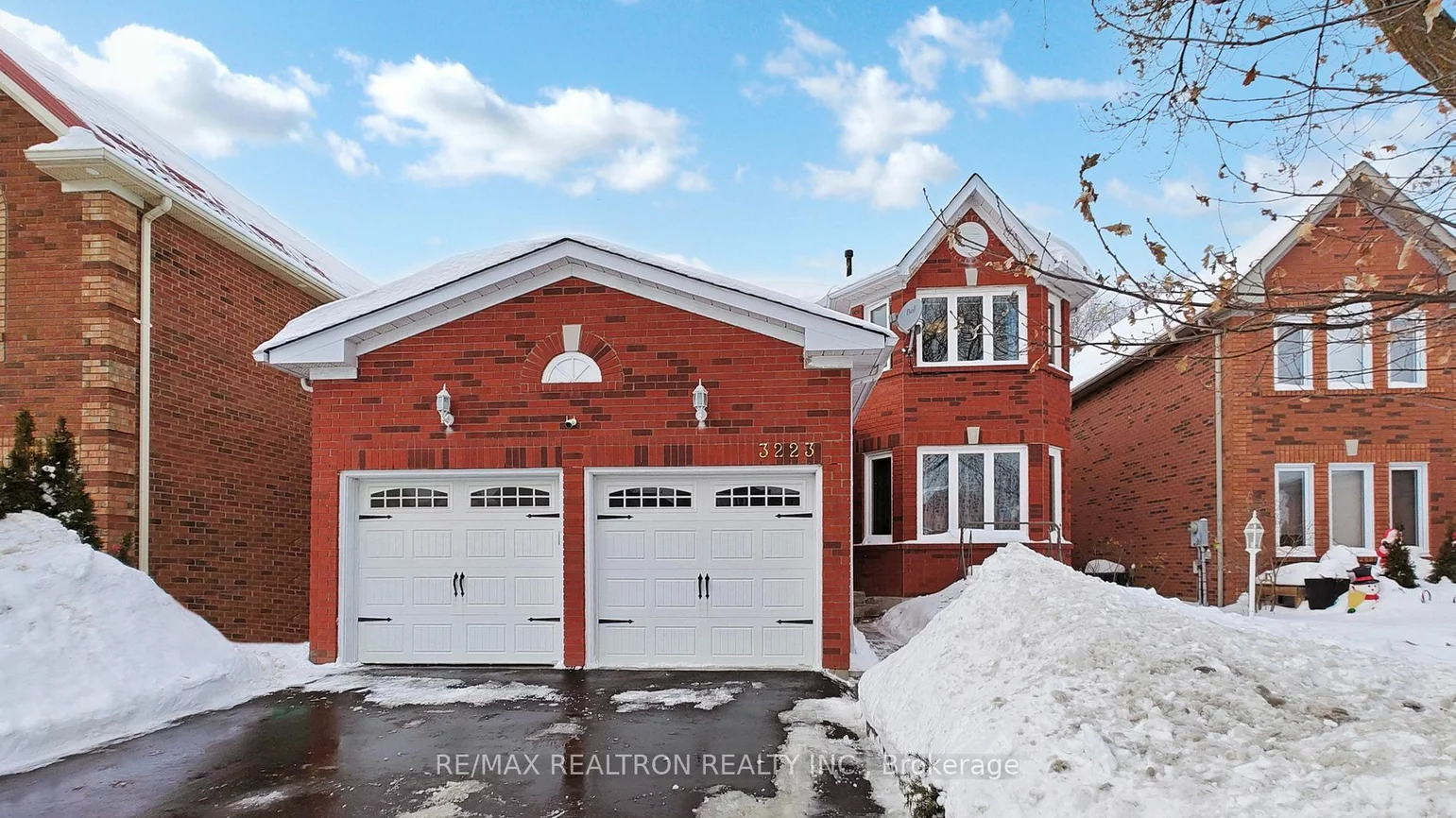 3223 Bloomfield Dr, Mississauga