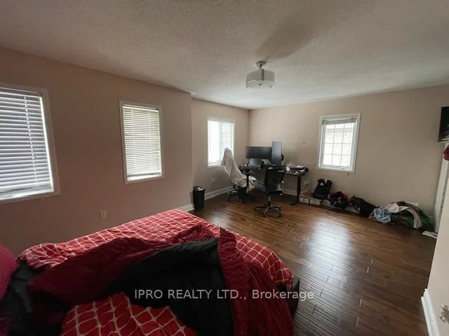 3178 Oakview Rd, Mississauga