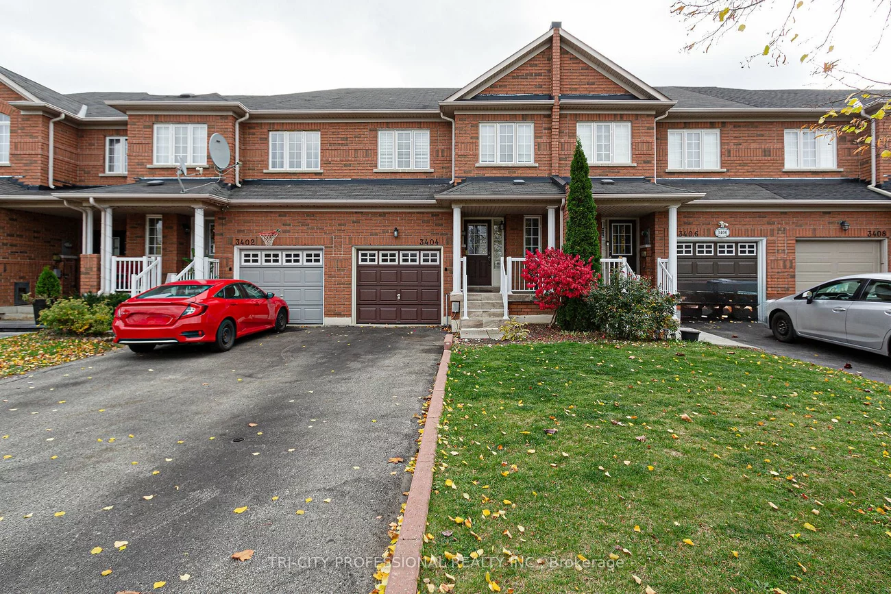 3404 Angel Pass Dr, Mississauga