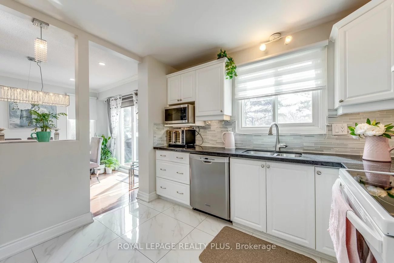 2830 Andorra Circ, Mississauga