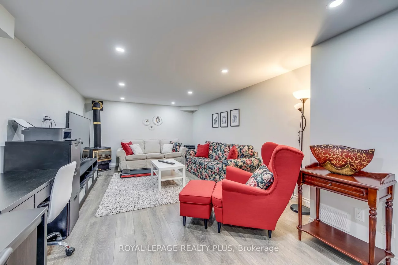 2830 Andorra Circ, Mississauga