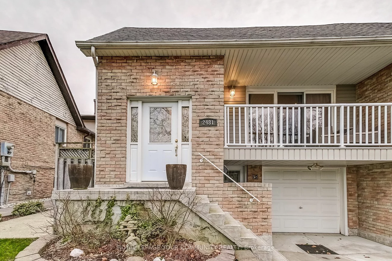 2481 Cobbinshaw Circ, Mississauga