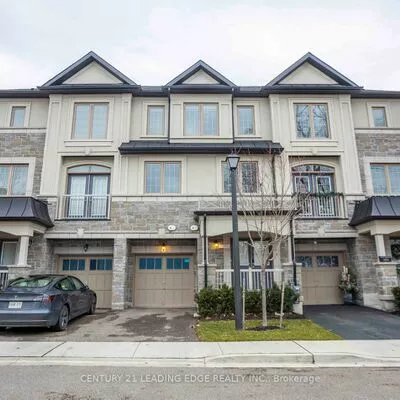 residential, lease, Att/Row/Twnhouse, 1983 Oana Dr, Clarkson, Mississauga 
 1983 Oana Dr, Clarkson, Mississauga