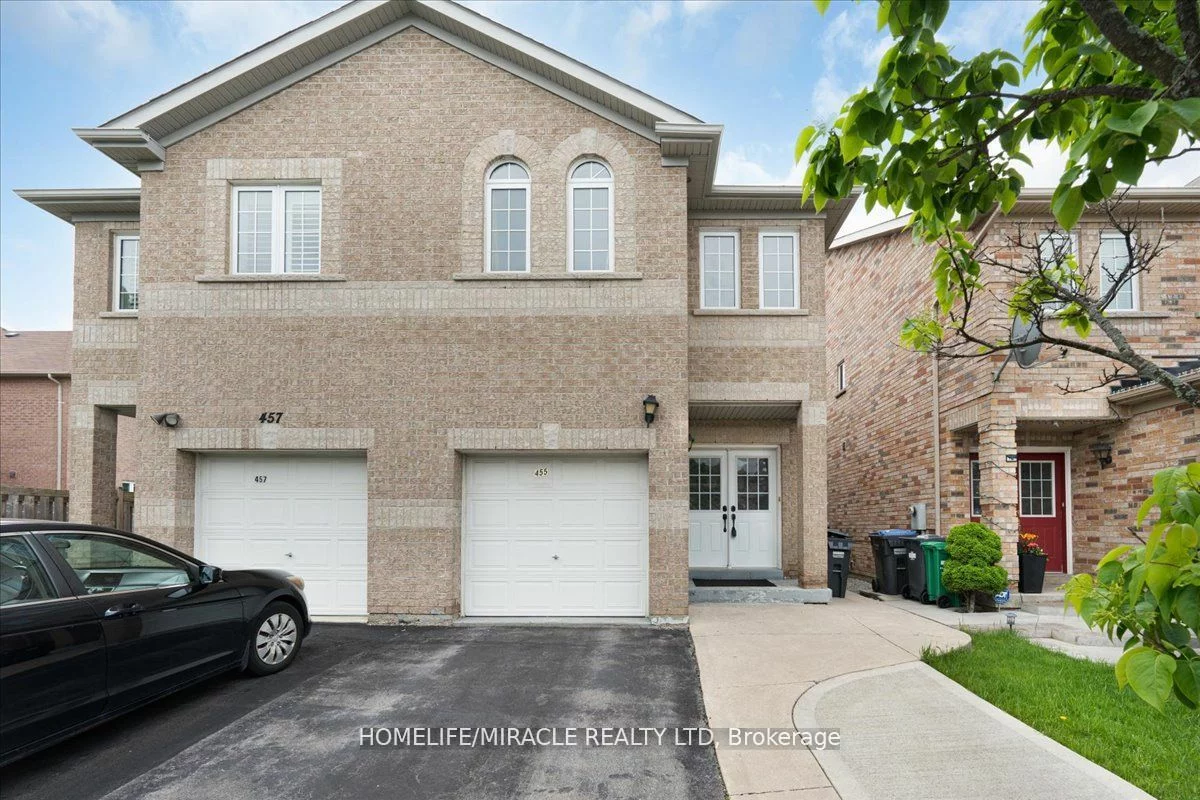 455 Comiskey Cres, Mississauga