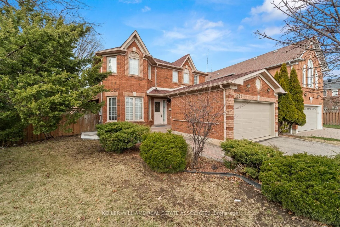 1409 Grist Mill Crt, Mississauga