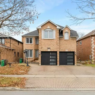 residential, sale, Detached, 943 Ceremonial Dr, Hurontario, Mississauga 
 943 Ceremonial Dr, Hurontario, Mississauga