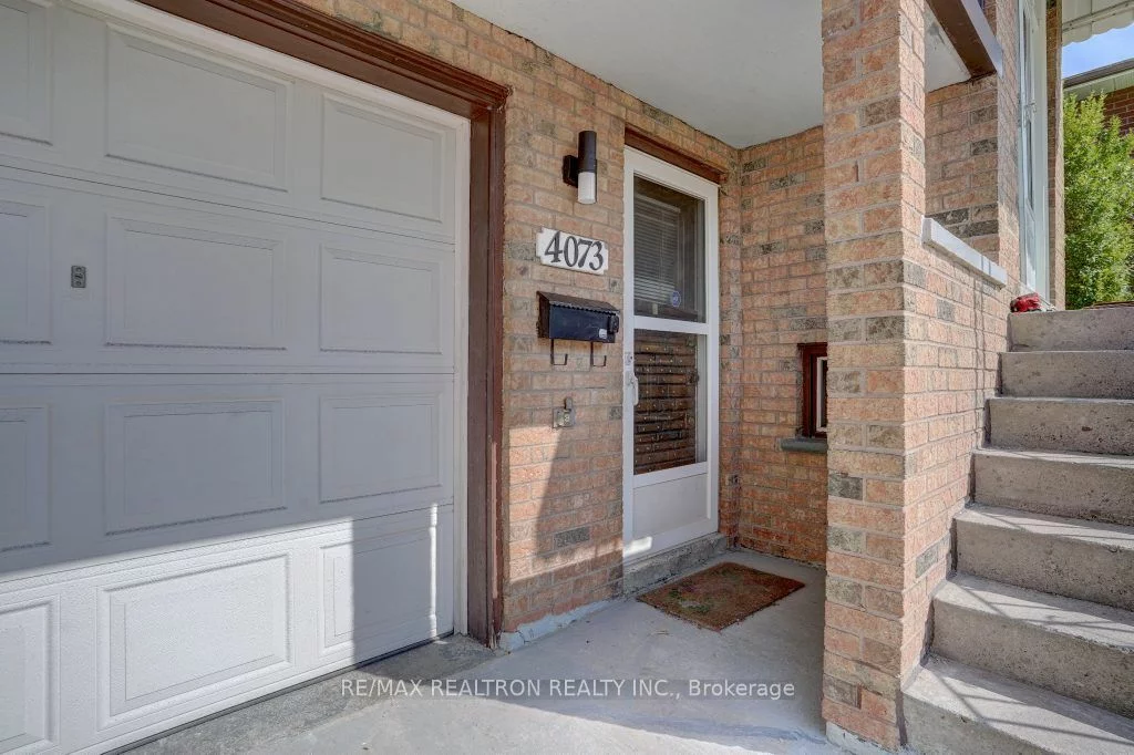 4073 Dursley Cres, Mississauga