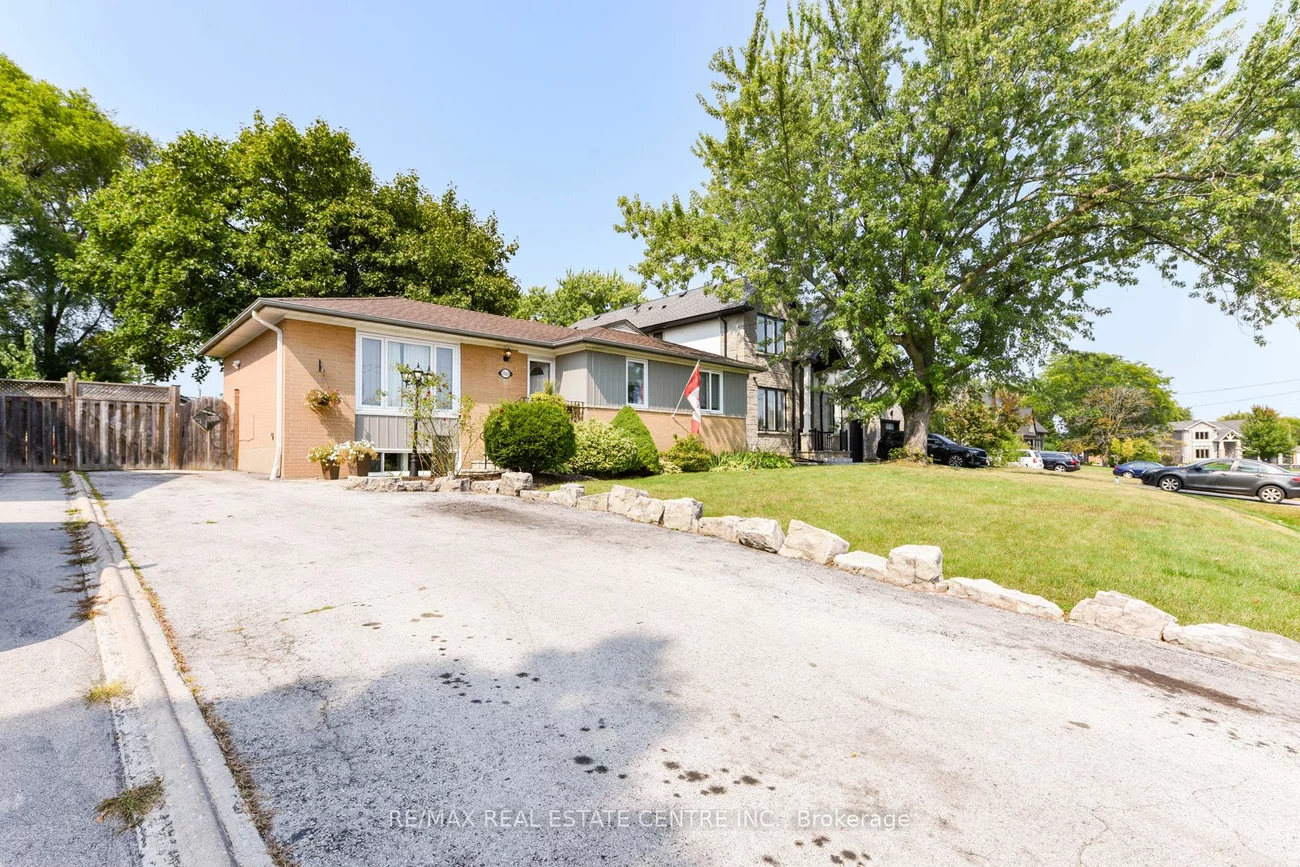 1363 Sheldon Ave, Oakville