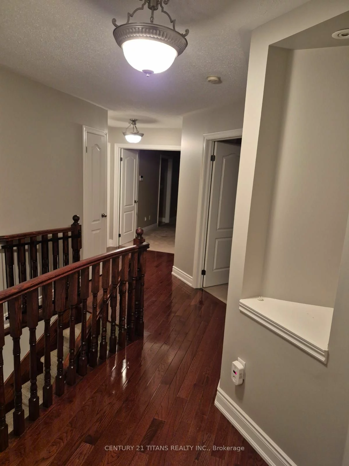 170 Tawny Cres, Oakville