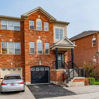 residential, sale, Att/Row/Twnhouse, 2966 Garnethill Way, West Oak Trails, Oakville 
 2966 Garnethill Way, West Oak Trails, Oakville