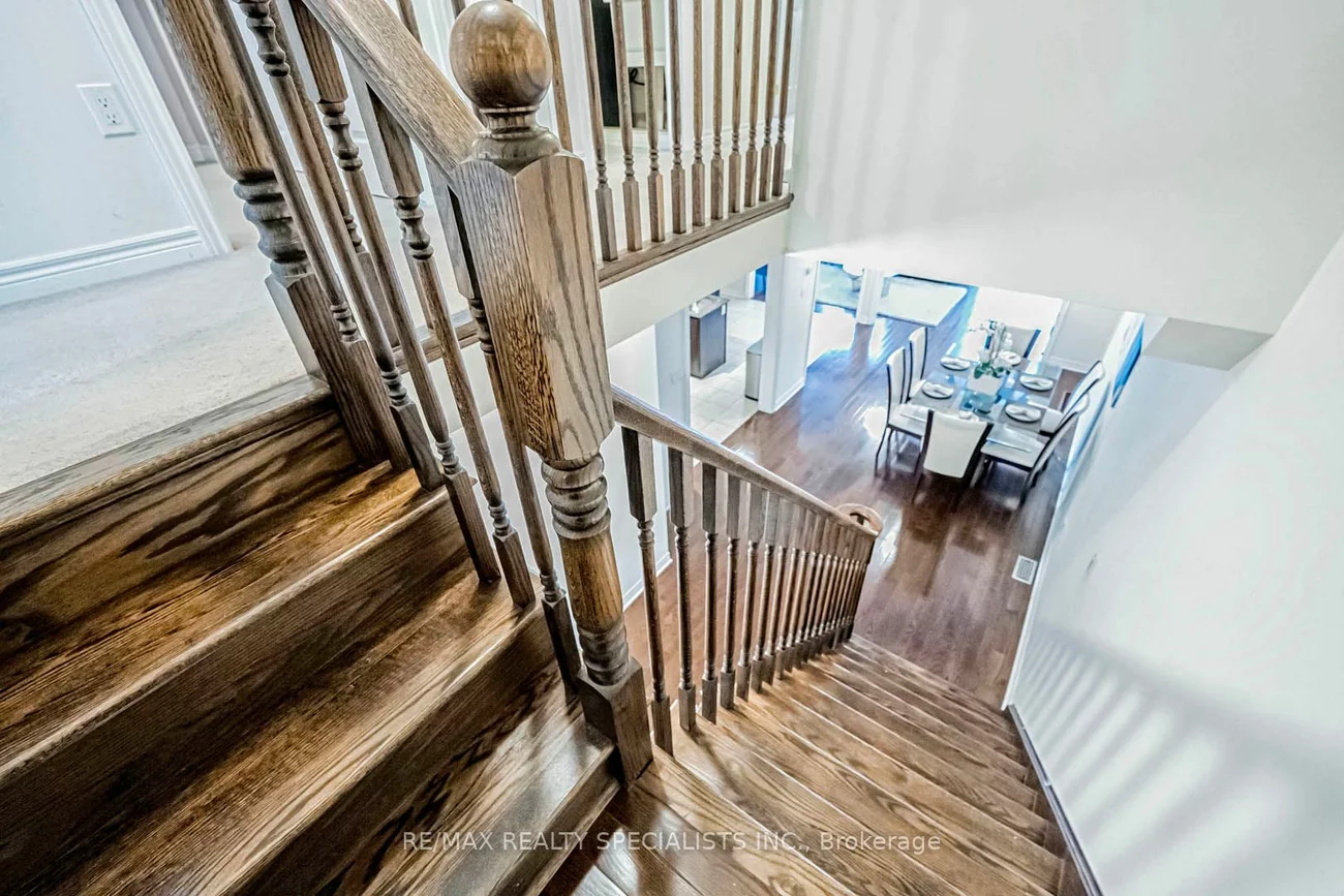 2437 OLD BROMPTON Way, Oakville