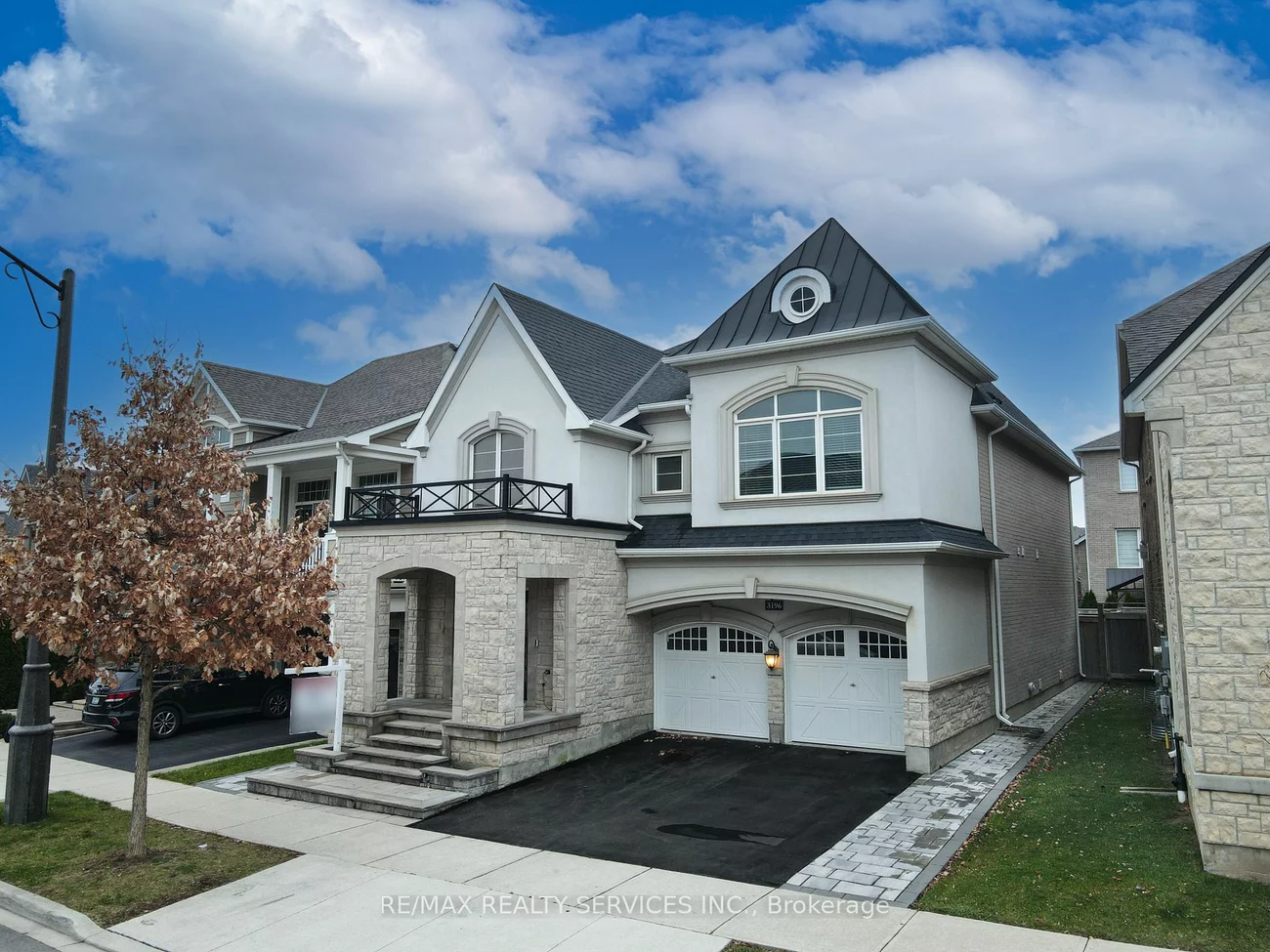 3196 Carding Mill Tr, Oakville