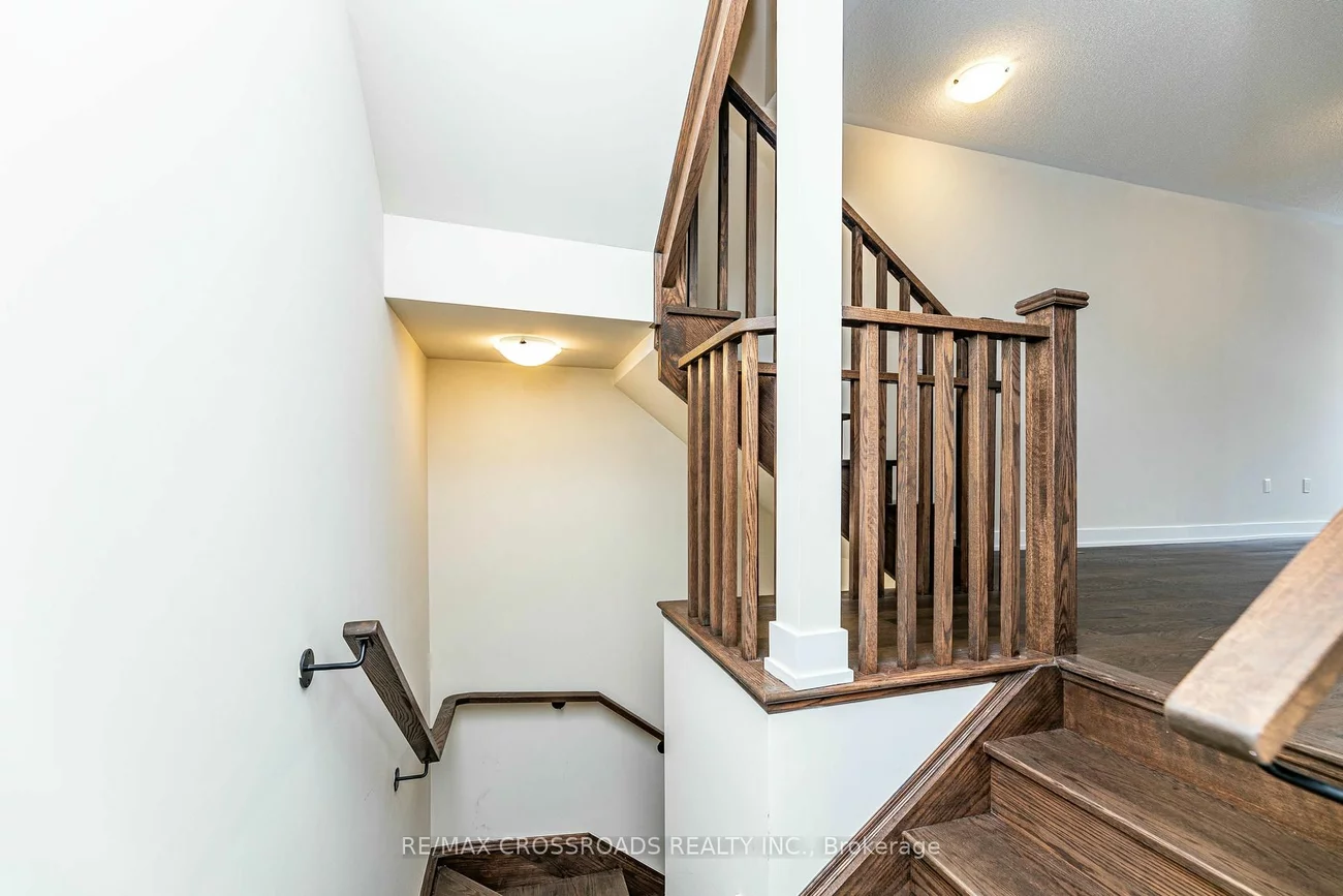 1286 Dempester Lane, Oakville